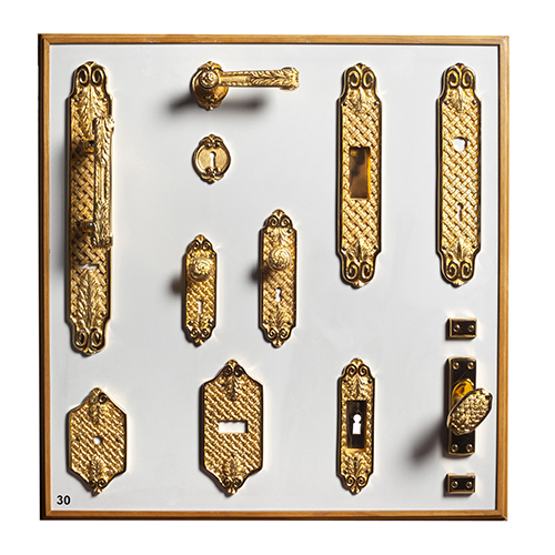 Linea estilo Número 431 baño oro